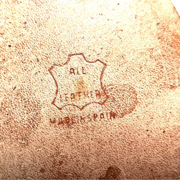 Ingledews Spain Collection Grenada Leather Dress Dance Pumps Pearl Beige sz 8.5 - Picture 11 of 16